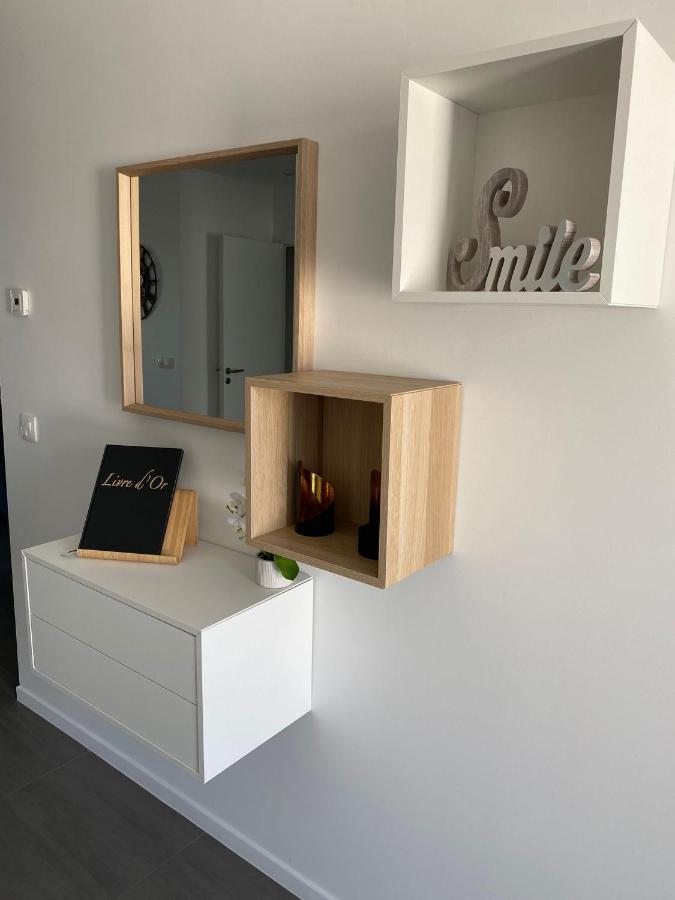 Gold Cocoon T3 74M2 Proche Centre Ville Villejust Exterior photo